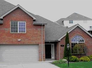 144 Rifgon Dr, Canonsburg, PA 15317