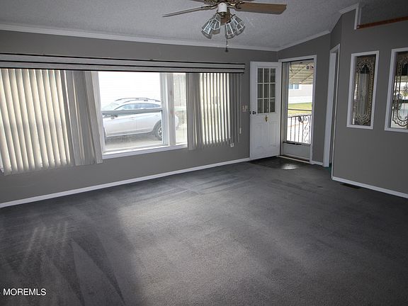 5th image of 307 Kenwood Court