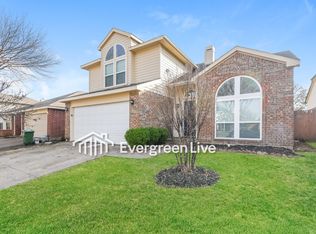 2306 Bennington Dr, Arlington, TX 76018