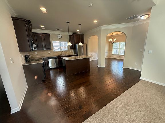 4th image of 4414 Grove Landing Dr