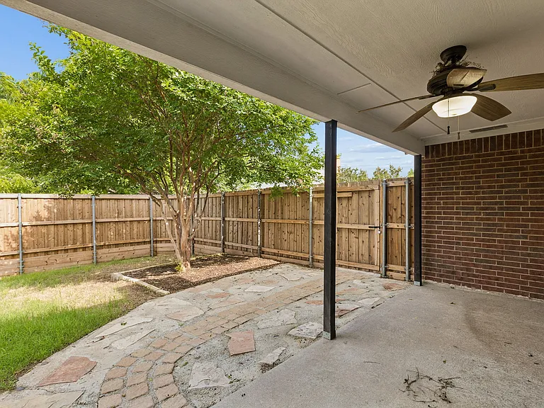 8109 Wharf St — Photo 24