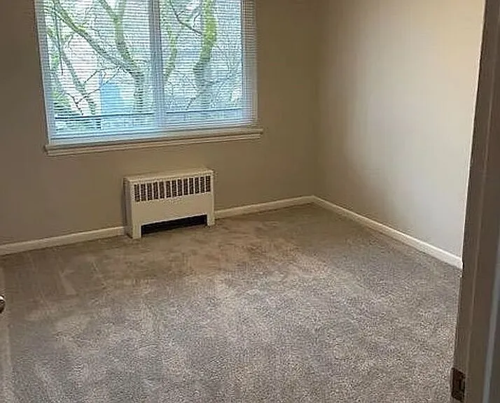 11527 28th Ave NE #204 — Photo 6