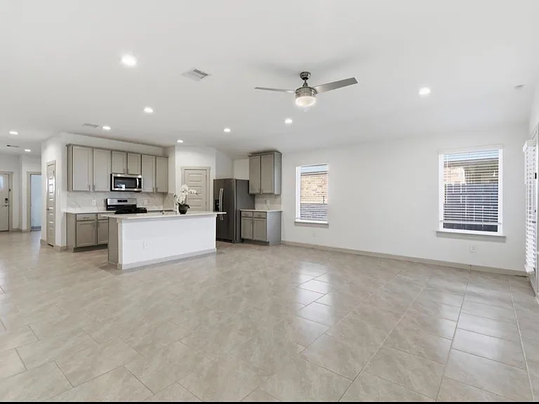 30034 Reagans Ranch Dr — Photo 9
