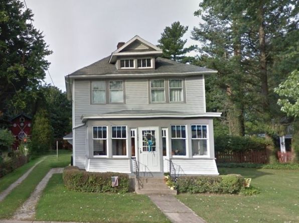 124 Myrtle St, Girard, PA 16417