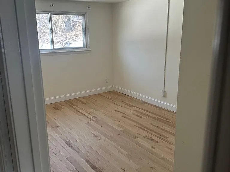 4407 Rosemont Ave — Photo 9