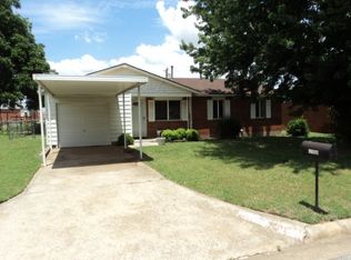 1105 4th Pl, Elgin, OK 73538