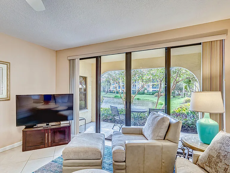 200 Uno Lago Dr #105 — Photo 17