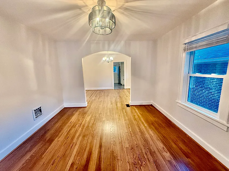 509 Alphonse Dr — Photo 3