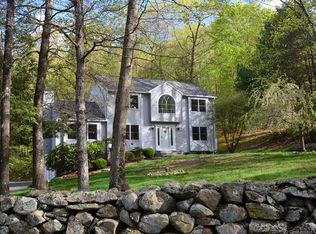 5 Elena Dr, New Milford, CT 06776