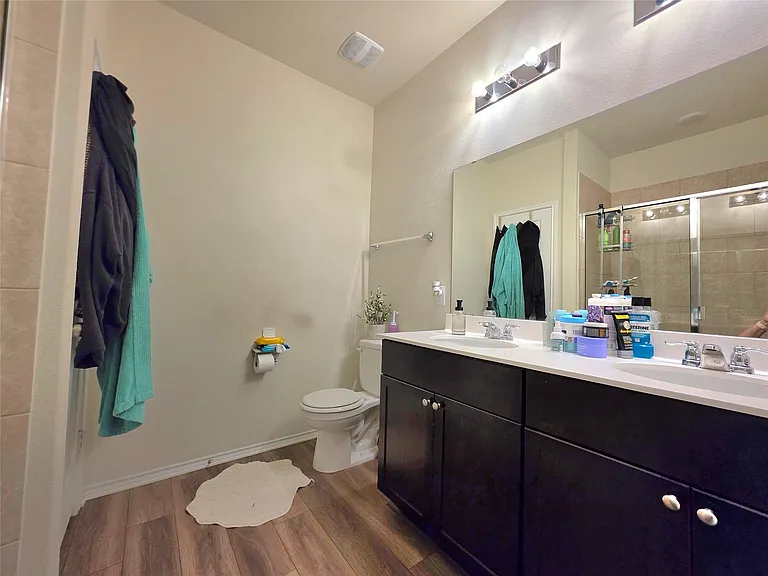 350 Bedford Falls Ln — Photo 13