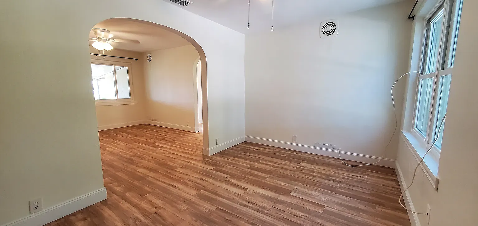 2 bed, 1100 sqft, $1,800 — Photo 2