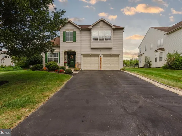 1 Bohemia Rd, Bear, DE 19701