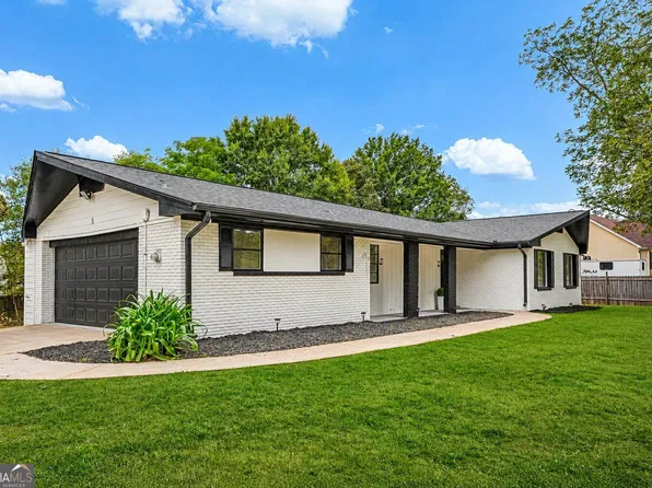 2521 Fairview Rd, Covington, GA 30016