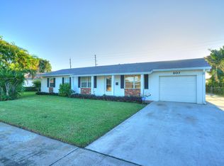 807 Easterly Rd, North Palm Beach, FL 33408