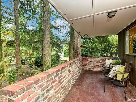 2nd image of 17007 25th Ave NE
