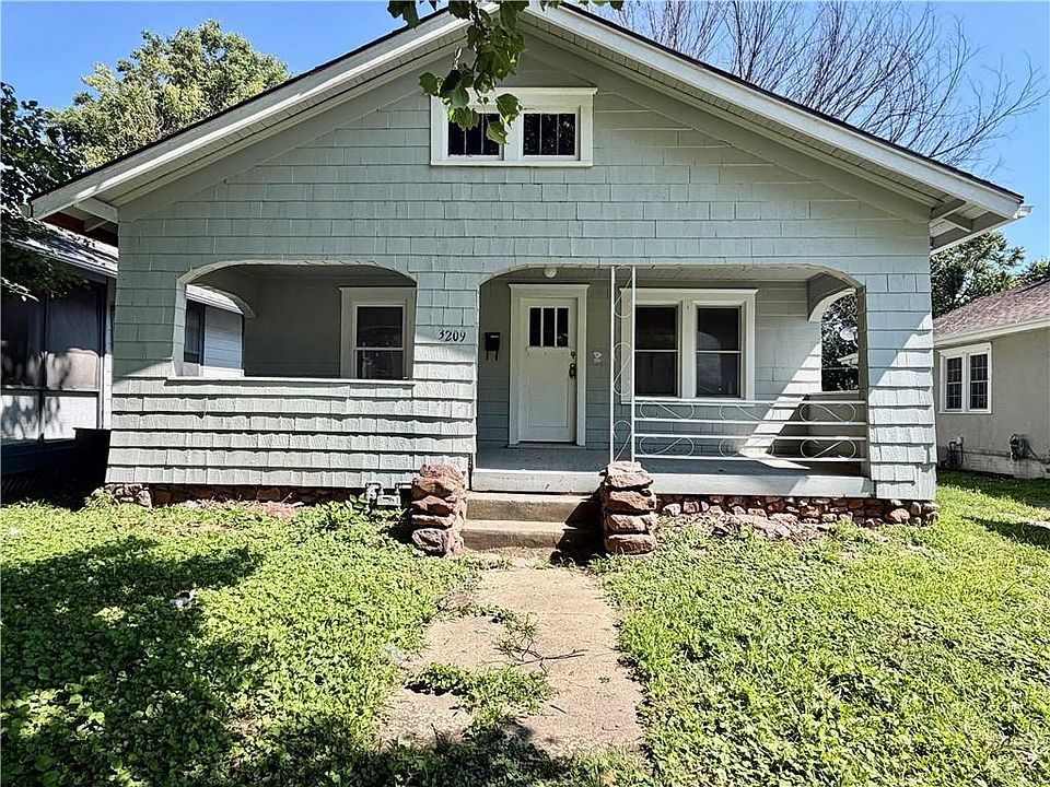 1st image of 3209 Mitchell Ave