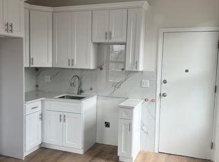 33-14 30th Ave #3, Astoria, NY 11103