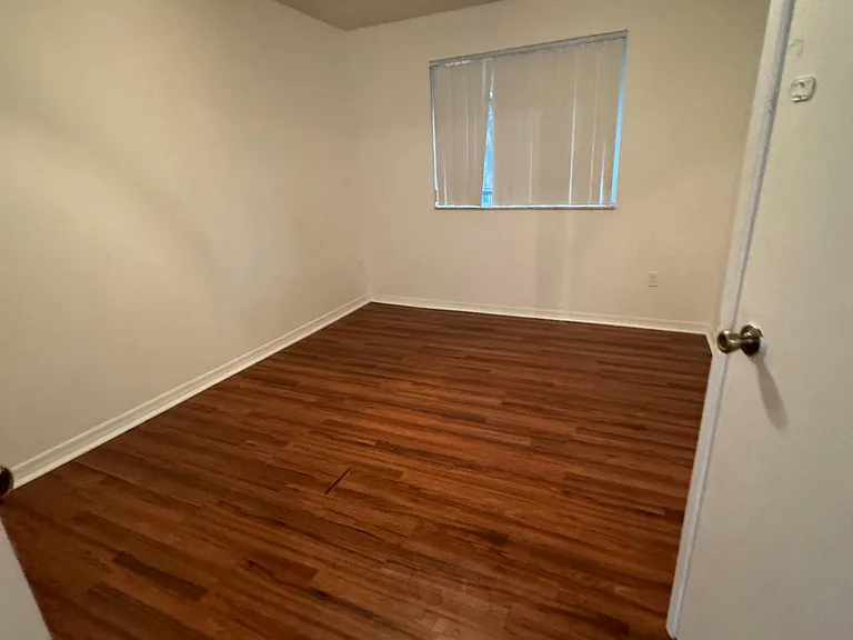 460 S Park Rd #6304 — Photo 9
