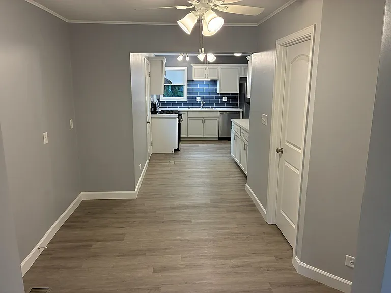 1315 Loral Ave — Photo 10