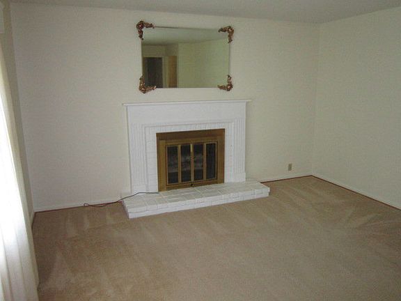 5th image of 1324 28th St