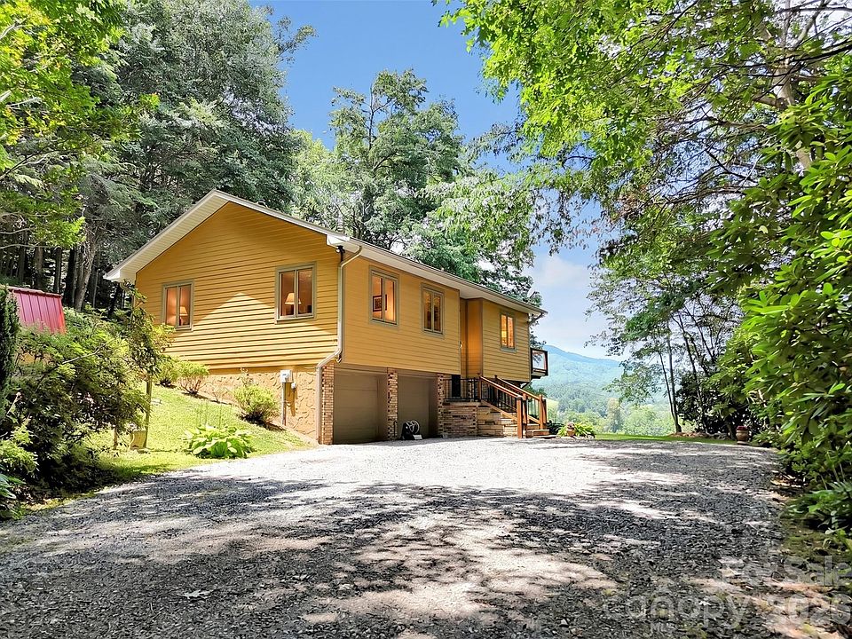 1st image of 372 Shady Ridge Rd