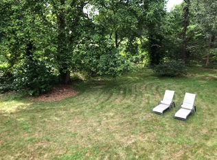 2 Sherwood Rd, Harwich, MA 02645