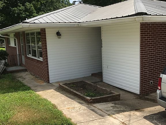 4th image of 117 Wildwood Cir