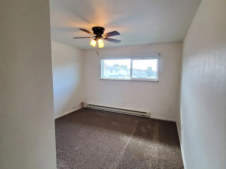 624 E Nelson Rd — Photo 12