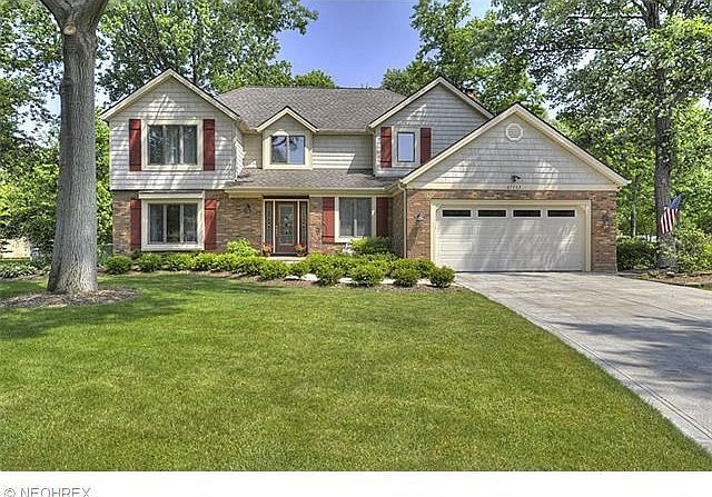1st image of 27303 Hemlock Dr