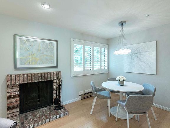 5th image of 1070 Mercedes Ave APT 26