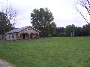 17152 Pleasure Heights Rd, Springdale, AR 72764