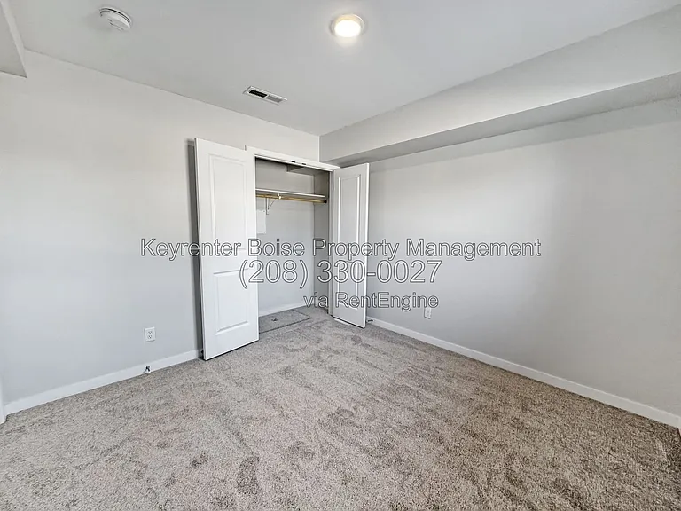 1198 S Marietta Spur Ln — Photo 14