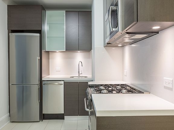 3rd image of 1080 Amsterdam Ave APT 1201