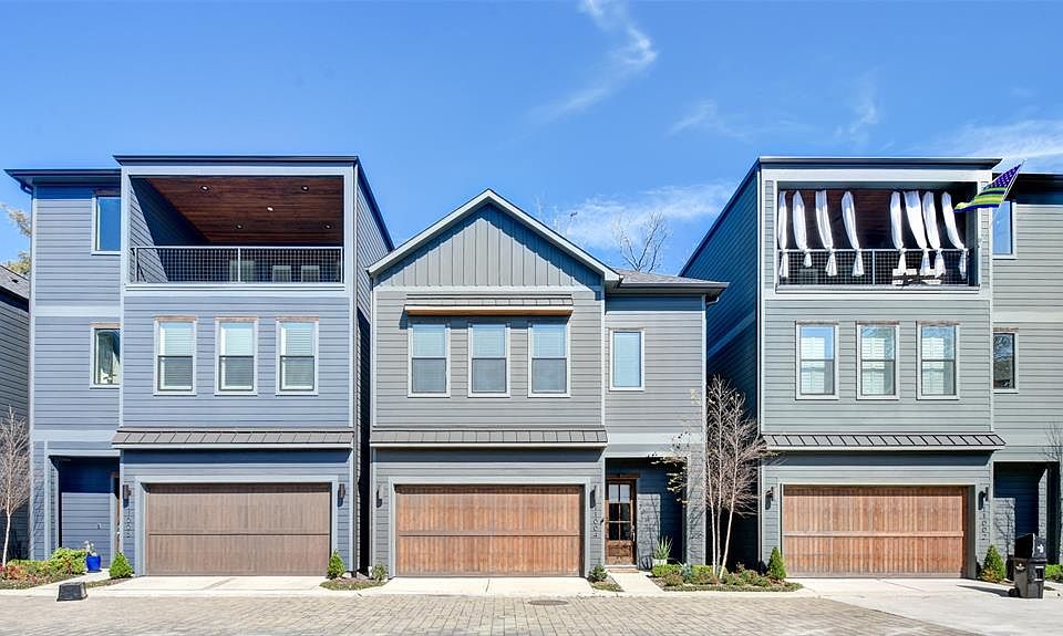 1st image of 11004 Avenu Malkenu Ave