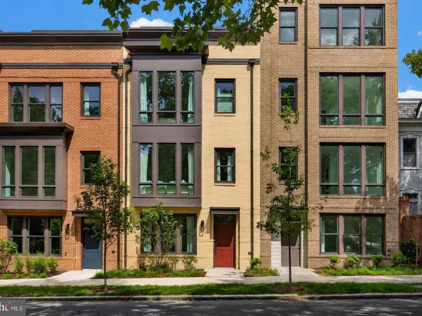 810 Gibbon St, Alexandria, VA 22314