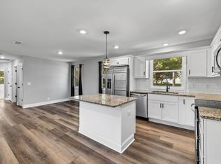 212 Westside Dr, Tullahoma, TN 37388