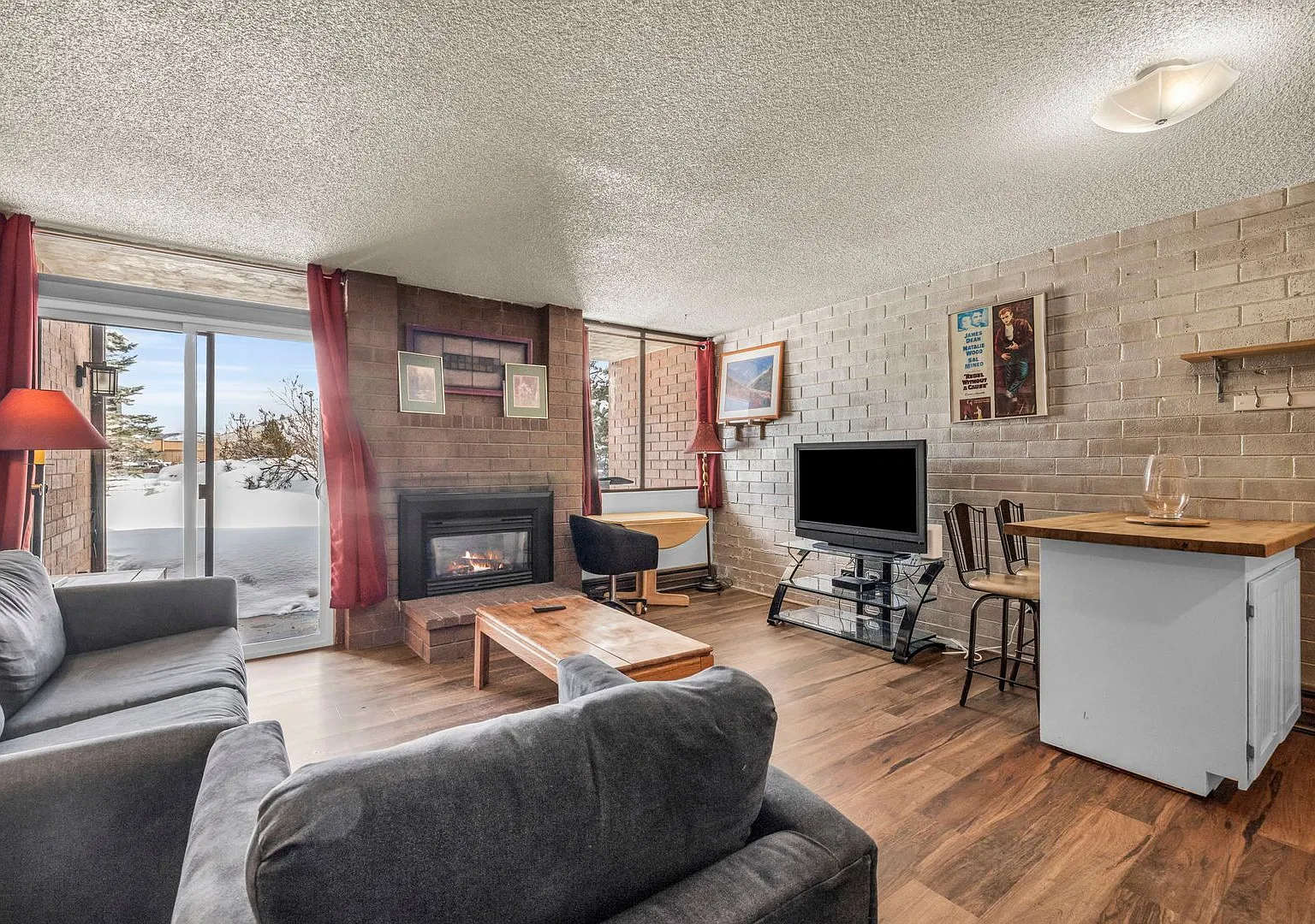 Park Ave Condo — Photo 3