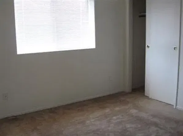 5205 S H St #2, Bakersfield, CA 93304