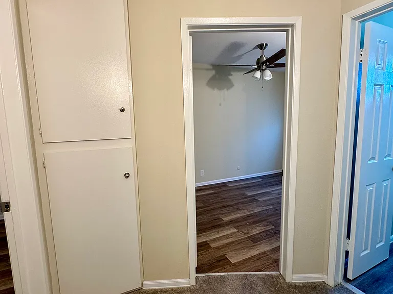 2346 Santa Ana Ave — Photo 17