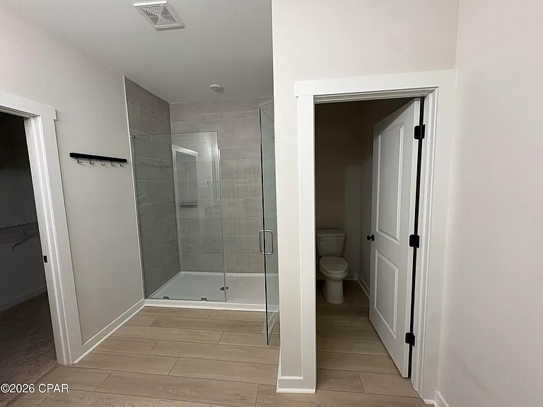 2208 Warbler St — Photo 16