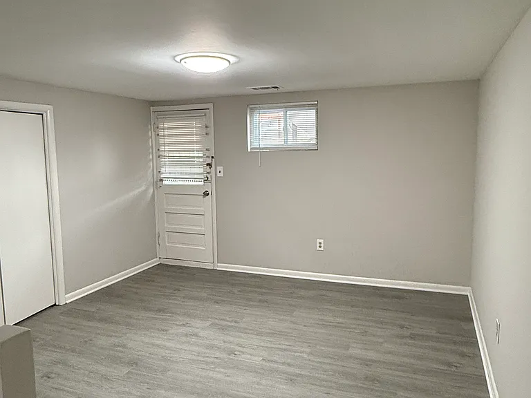 1113 Regina Dr — Photo 10