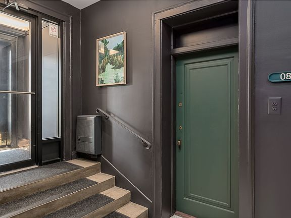 5th image of 536 W Grant Pl APT 23