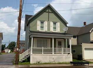 415 Cleveland Ave, Ishpeming, MI 49849