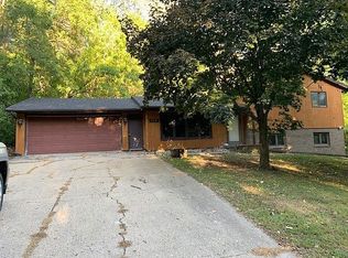 308 W View Dr, Cherokee, IA 51012