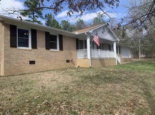 127 Nob Hl, Gaffney, SC 29340