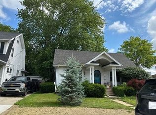 5822 Elmwood St, Monroe, MI 48161