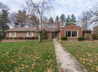 2685 Overridge Dr, Ann Arbor, MI 48104