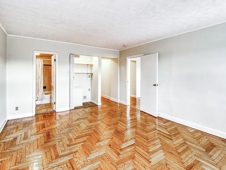 Large Bedrooms with hardwood floors