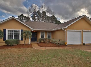 494 Grand Oak Dr, Meridian, MS 39305