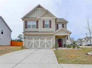 427 Omnia Dr, Lawrenceville, GA 30044